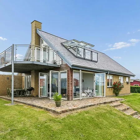 Holiday home Lovely With Amazing Sea View